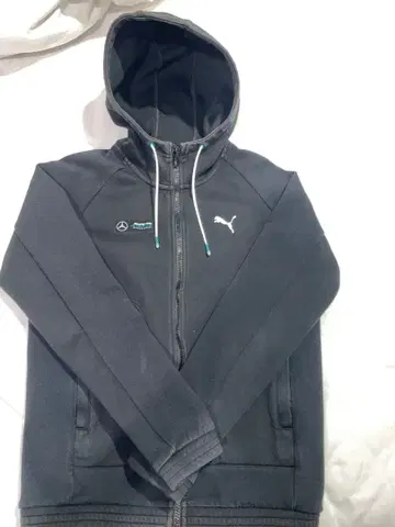 푸마 x 메르세데스 후드티 X1ark 착용