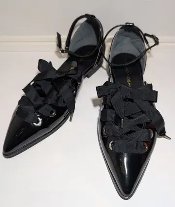 [ 새상품급 ] HIROKO KOSHINO 펌프스 블랙 에나멜 레이스업