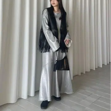 Ameri 아메리빈티지 GLITTERPRINT URAKE DRESS