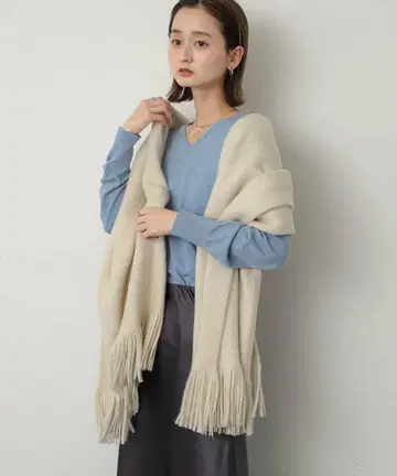 어반 리서치 니트 프린지 스톨
