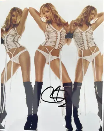 [초귀중] 캐머런 디아즈 친필 사인 사진 인증서 COA 20 x 25cm