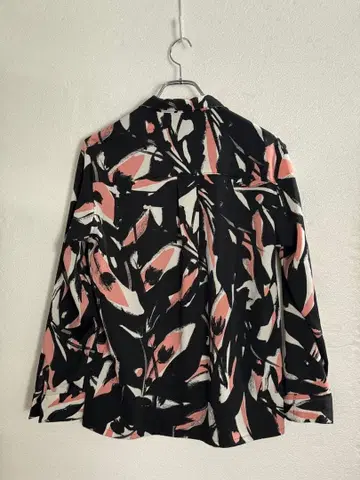 Lui's 추상 패턴 긴팔 셔츠