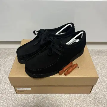 CLARKS 왈라비