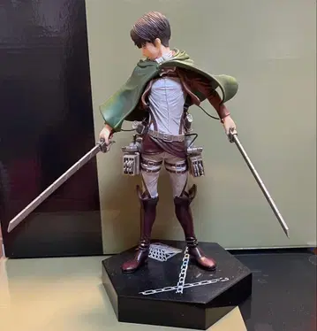 진격의 거인 제일복권 A상 리바이 피규어