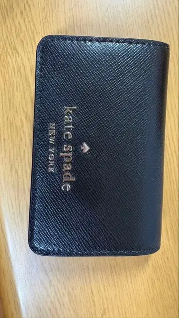 kate spade 블랙 키케이스