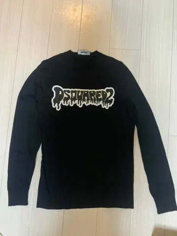 DSQUARED2 블랙 롱 슬리브 티셔츠 S
