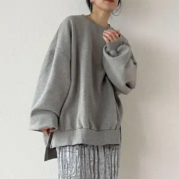 wee9s OSUMITSUKI 오스미츠키 슈퍼 오버 맨투맨 그레이