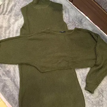 EMODA 올리브 그린 니트 셋업