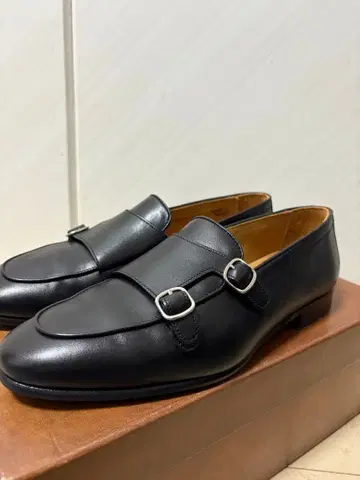 Berwick 1707 블랙 로퍼 더블 몽크