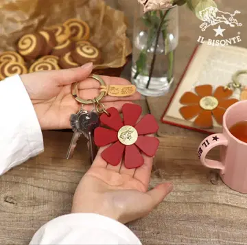 IL BISONTE 키링 가죽 플라워 레드