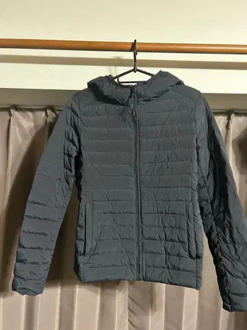 UNIQLO 유니클로 울트라 라이트 다운 파카 블랙 M 사이즈