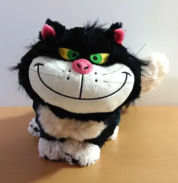 디즈니 스토어 한정판 루시퍼 봉제 인형