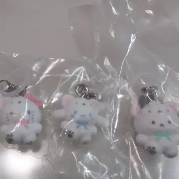 산리오 가챠 포근포근 스노우 키티 & 시나몬 & 포차코