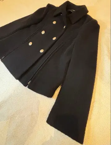 아르마니 캐시미어 혼방 하프 코트 블랙