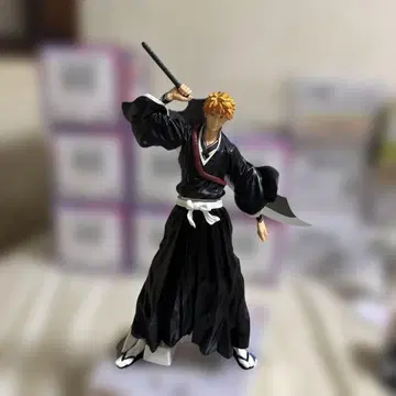 BLEACH Grandista 쿠로사키 이치고 피규어