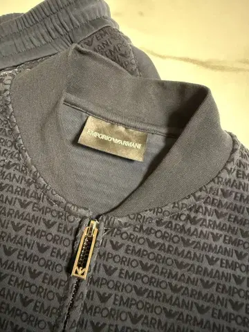 EMPORIO ARMANI 자켓과 팬츠 세트