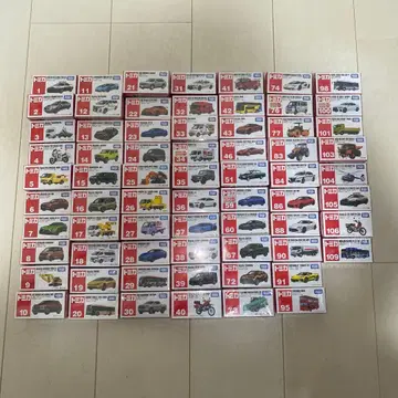 토미카 미개봉 새상품 68대 묶음 판매