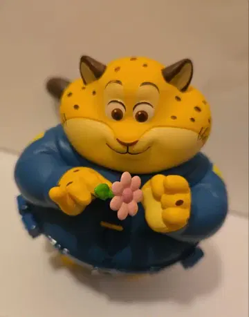 주토피아 플라워 월드 피규어 크로우하우저