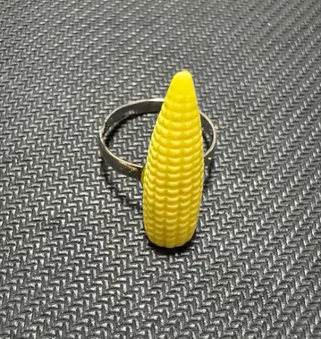 어린 옥수수 약 반지