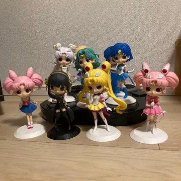 Qposket 피규어 9개 세트 세일러문 스파이 패밀리 요르