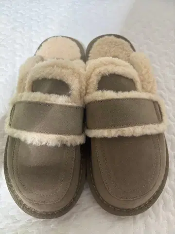 스웨이드 퍼 슬리퍼