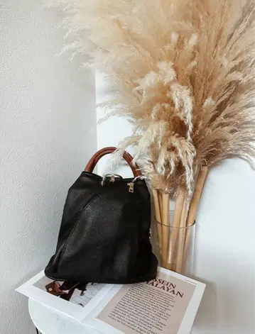 GUSCIO 블랙 합성 피혁 백팩 새상품