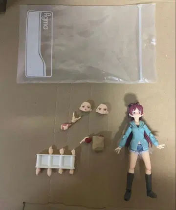 figma 사쿠라 쿄코 사복 ver 상자 없음