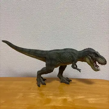 티라노사우루스 피규어
