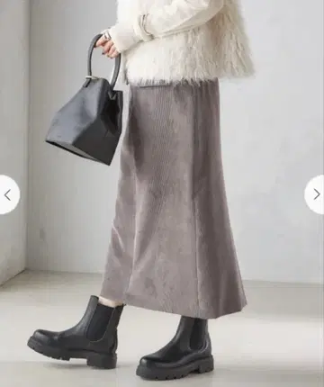 쉽스 SHIPS 코듀로이 세미 플레어 스커트 그레이 40