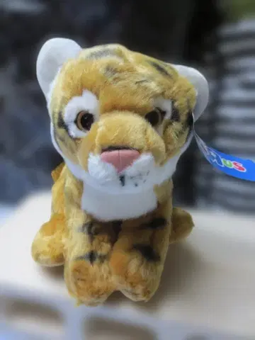 토이저러스 타이거 봉제 인형 TIGER 25cm