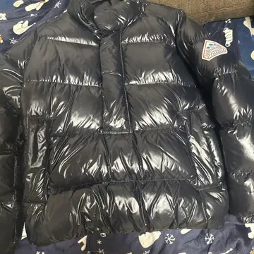 PIPENEX 블랙 다운 자켓