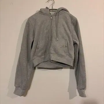 Michell Macaron 프릴 스커트 셋업