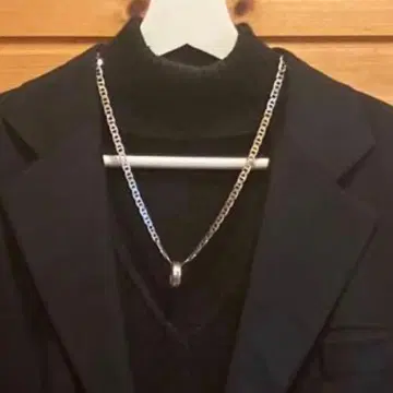 코스튬 내셔널 90S 하이넥 and 브이넥 니트 40 다크 브라운 계열