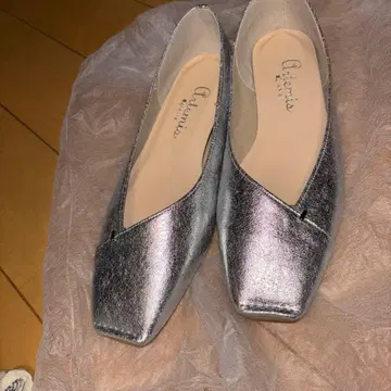 아르테미스 다이애나 플랫 펌프스 23.5