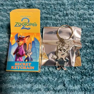 디즈니 스토어 파우버트 주토피아2 시크릿 키체인 야마다 료스케