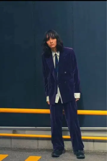 퍼플 벨벳 더블 브레스트 자켓