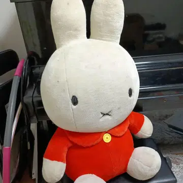 미피 봉제 인형 빨간색