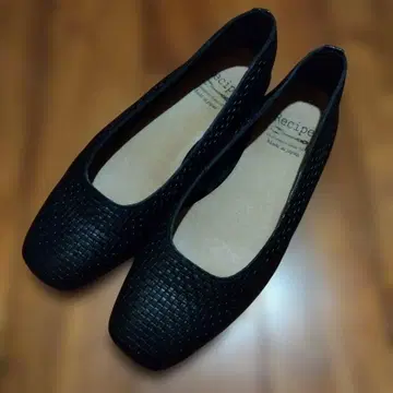 레시피 Recipe 펌프스 24 블랙