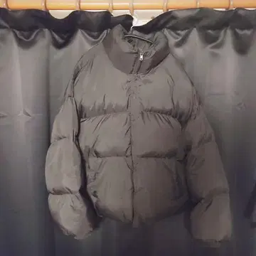 즉시 구매 FEKETE 페케테 블랙 다운 자켓