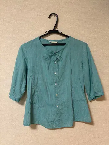 45rpm 리본 포함 그린 오부 소매 셔츠