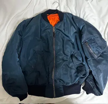 Alpha 네이비 MA-1 플라이트 자켓 [ 레어 컬러 ]