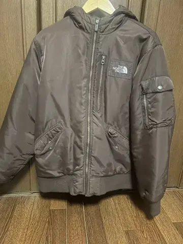 The North Face 브라운 아우터