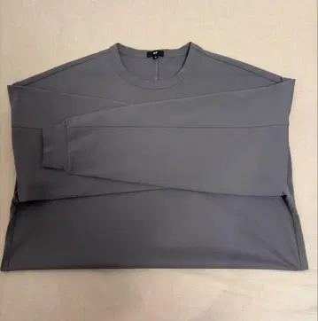 PLST 트리코 크루넥 T셔츠 M 사이즈 그레이