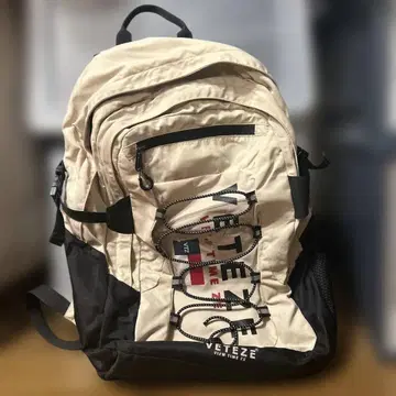 VETEZE 베이지/블랙 럭색