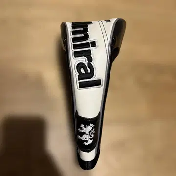 Pinnacle 드라이버용 골프헤드커버 화이트/블랙