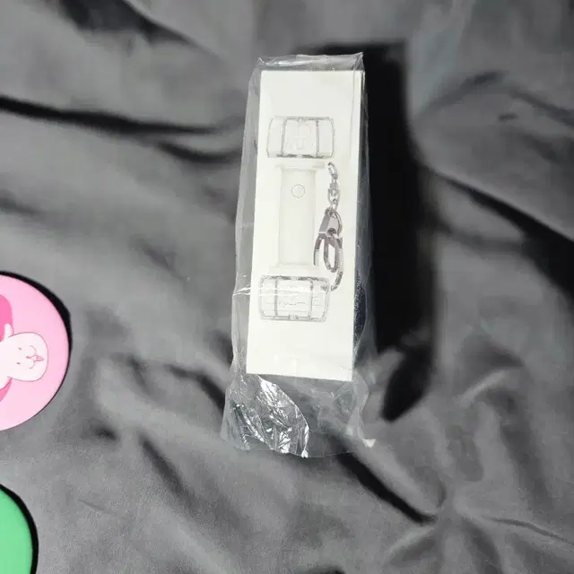 플레이브 미니 아뵹 키링 응원봉