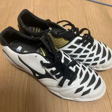 미즈노 이그니투스 풋살화 28.0