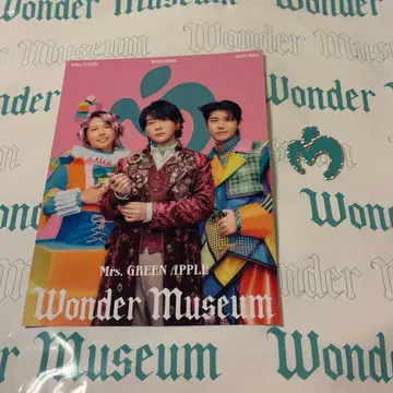 Wonder Museum 엽서 1장, 스티커 1장 세트