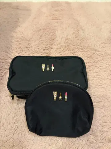 마리콴트 파우치