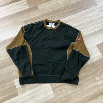 C.E CAVEMPT 맨투맨 사이즈 XL